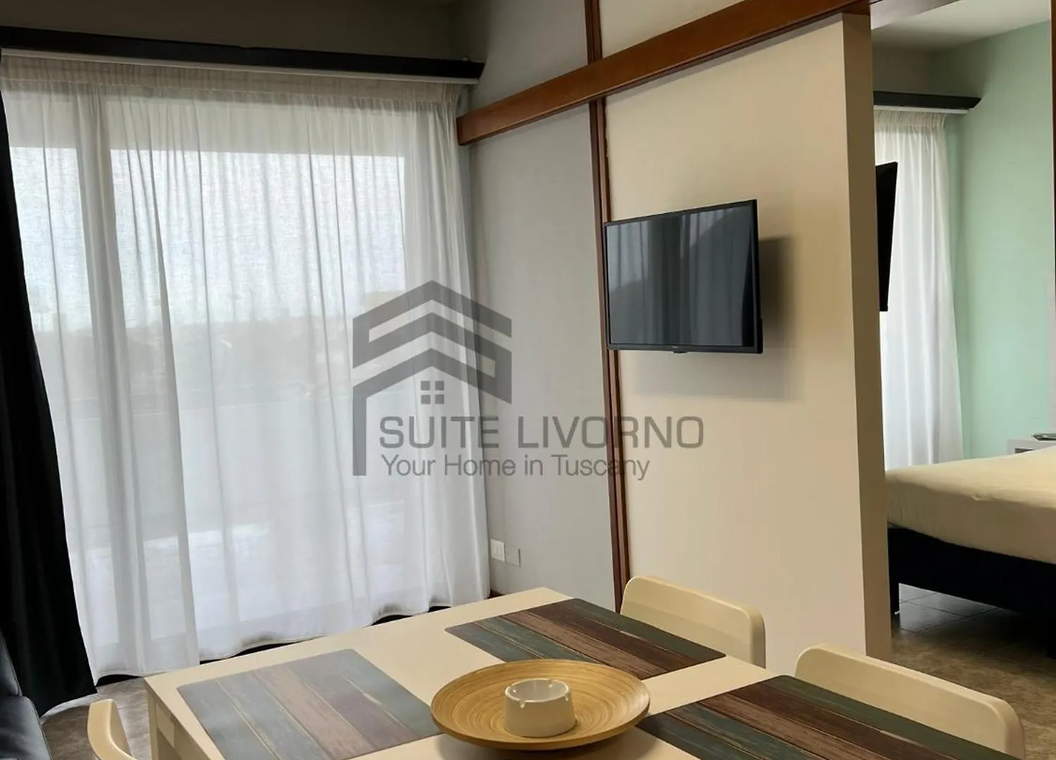 Suites Marilia Apartments Pool Side - Suite Livorno Holiday Home Group 0*,