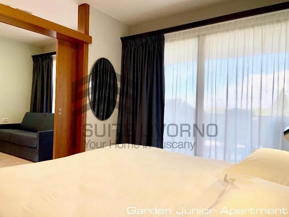 Suites Marilia Apartments Pool Side - Suite Livorno Holiday Home Group Italien