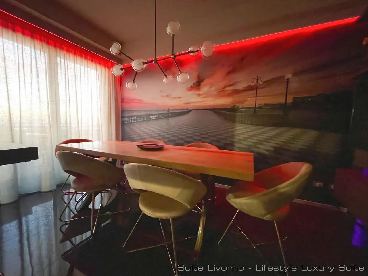 Suites Marilia Apartments Pool Side - Suite Livorno Holiday Home Group
